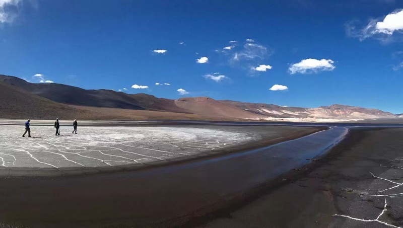 Sunresin segni MOU con litio CleanTech per il progetto di estrazione al litio in Cile